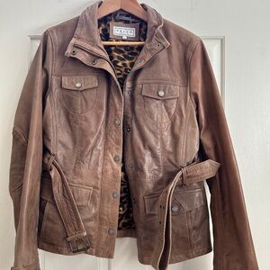 L brown leather jacket
